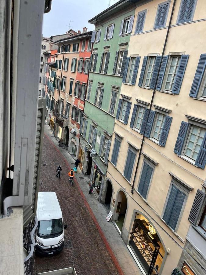 Апартаменты Gatto Bianco Bergamo 9 Экстерьер фото